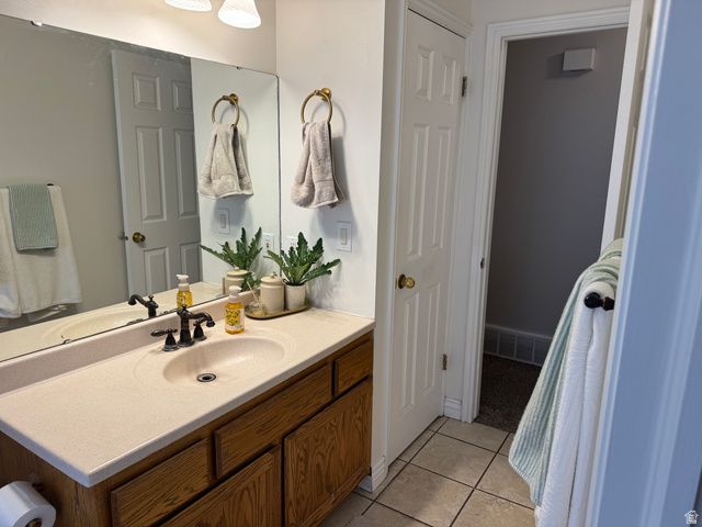 4244 WESTLAKE DR, Roy, UT 84067
