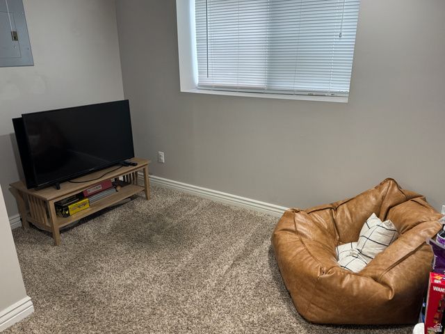4244 WESTLAKE DR, Roy, UT 84067