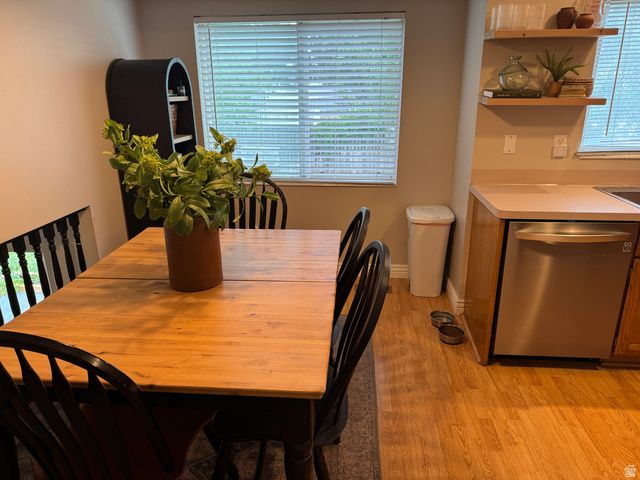 4244 WESTLAKE DR, Roy, UT 84067
