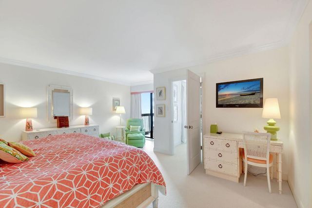 5380 N Ocean Drive 7c, Singer Island, FL 33404