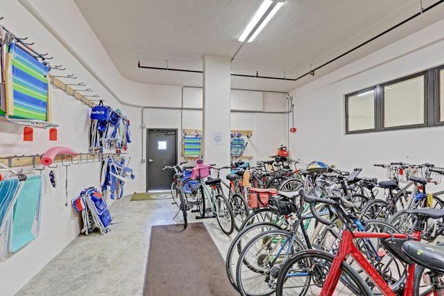 5380 N Ocean Drive 7c, Singer Island, FL 33404