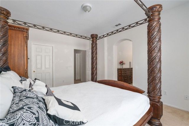 10726 Thorndale, Adelanto, CA 92301