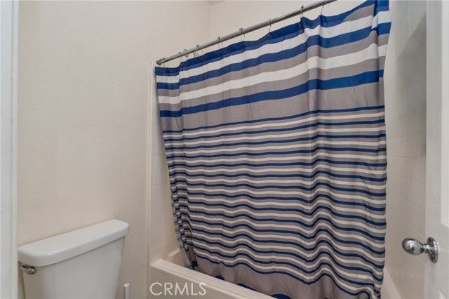 10726 Thorndale, Adelanto, CA 92301