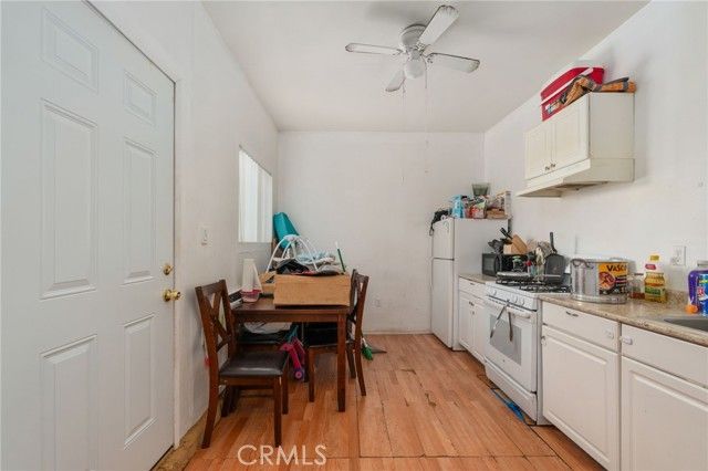 10726 Thorndale, Adelanto, CA 92301