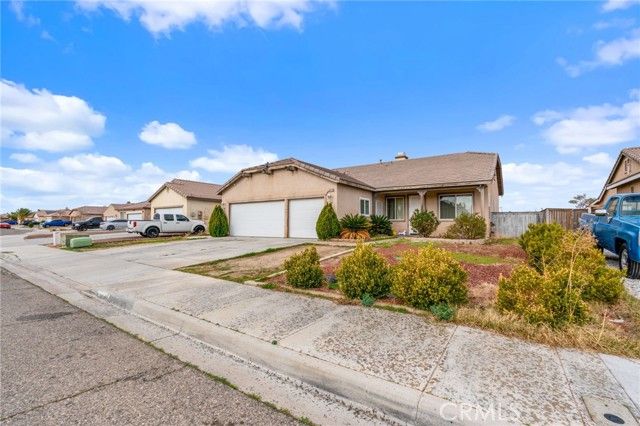 10726 Thorndale, Adelanto, CA 92301