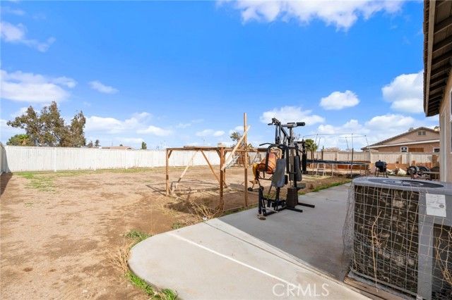 10726 Thorndale, Adelanto, CA 92301