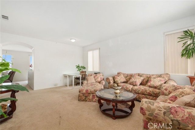 10726 Thorndale, Adelanto, CA 92301