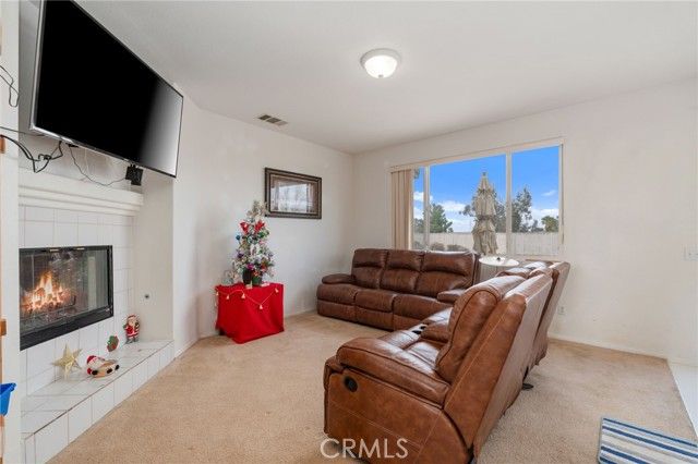 10726 Thorndale, Adelanto, CA 92301