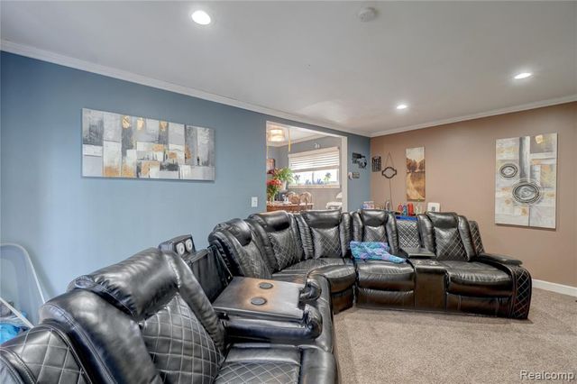 29841 Everett Street, Southfield, MI 48076