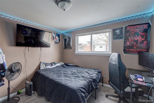 29841 Everett Street, Southfield, MI 48076