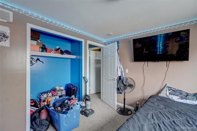 29841 Everett Street, Southfield, MI 48076