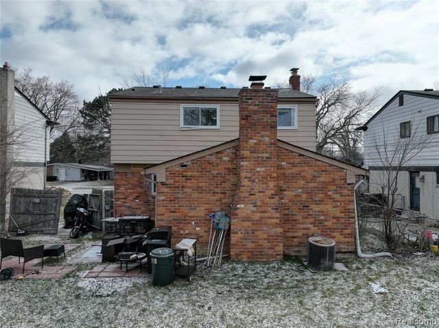 29841 Everett Street, Southfield, MI 48076