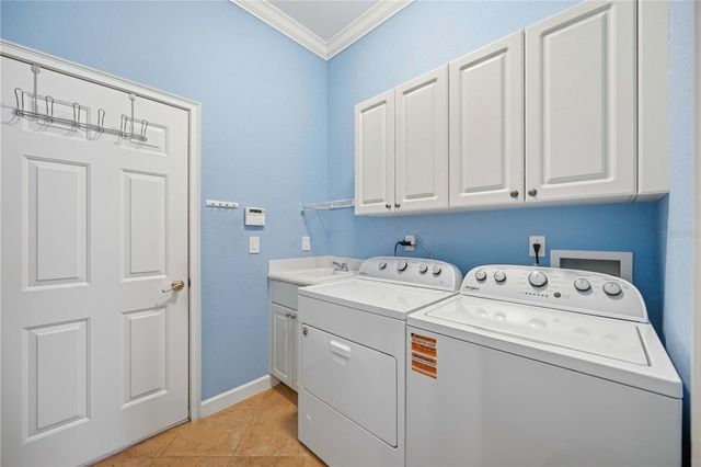 154 RIMINI WAY, North Venice, FL 34275
