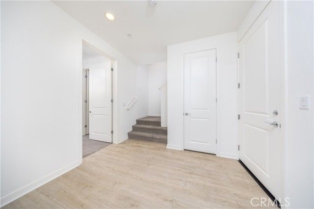 967 N Divino Privado 13, Ontario, CA 91764