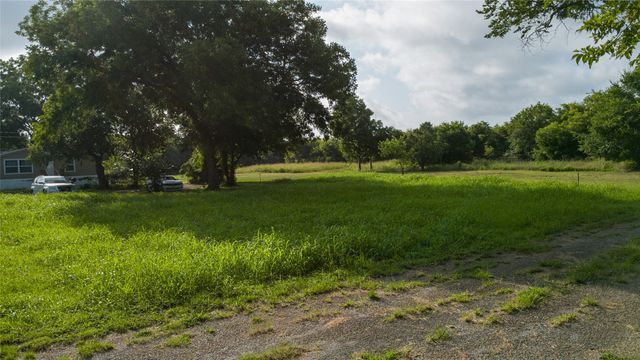 103 Atlantic Street, Cleburne, TX 76031