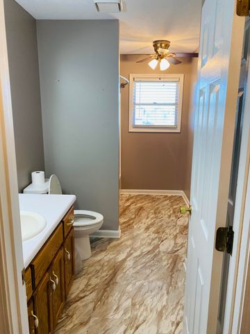 125 Holly Hill Drive, Somerset, KY 42503