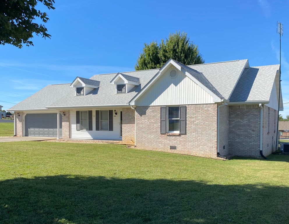 125 Holly Hill Drive, Somerset, KY 42503