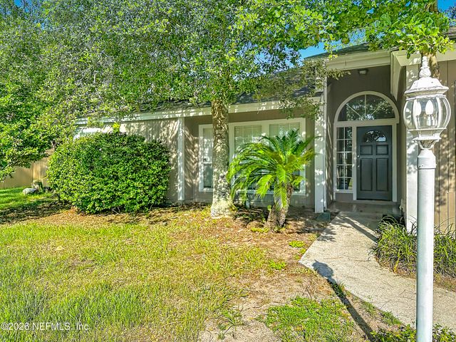 8174 LOCH LOMOND Lane, Jacksonville, FL 32244