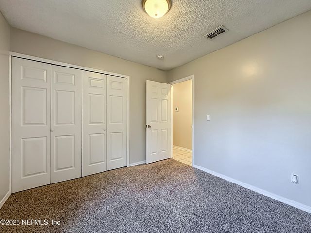 8174 LOCH LOMOND Lane, Jacksonville, FL 32244