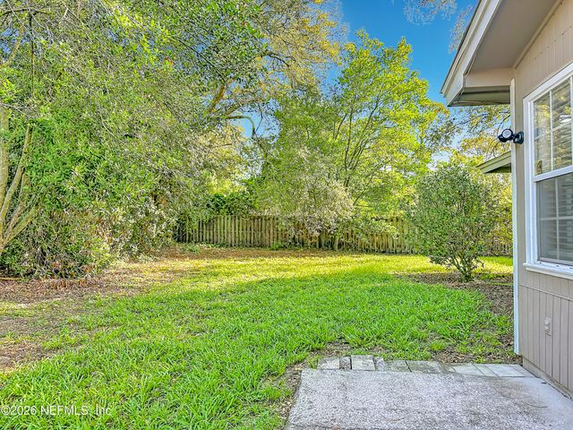 8174 LOCH LOMOND Lane, Jacksonville, FL 32244