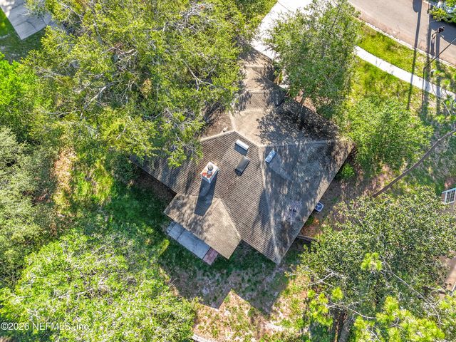 8174 LOCH LOMOND Lane, Jacksonville, FL 32244