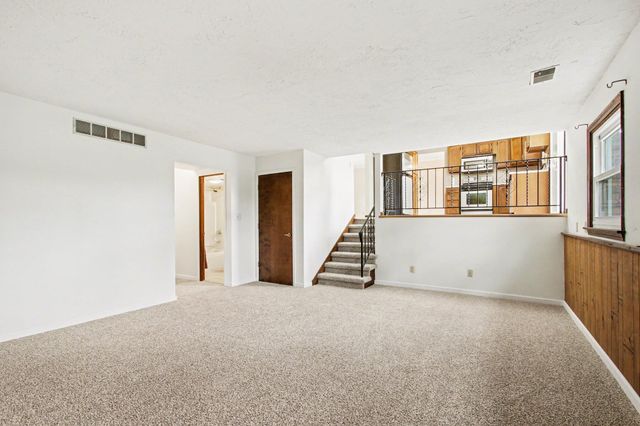 1379 Leeward Road, Crown Point, IN 46307