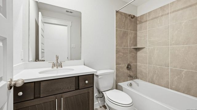 926 CLOUDY SKY RD, New Braunfels, TX 78130