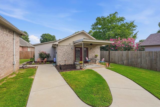 1320 Andy Drive, Conway, AR 72034