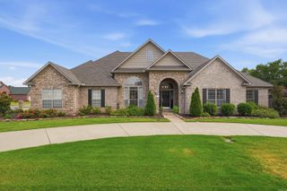 1320 Andy Drive, Conway, AR 72034