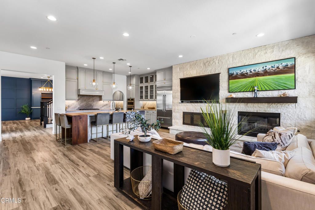 Image 4 of property listing at 4173 Caribbean Street, Oxnard, CA 93035