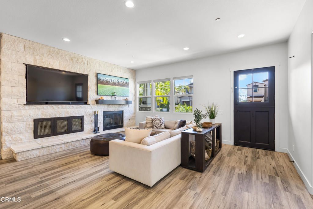 Image 6 of property listing at 4173 Caribbean Street, Oxnard, CA 93035