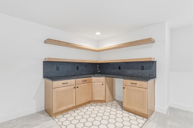 9650 W Wilkinson St, Maize, KS 67101