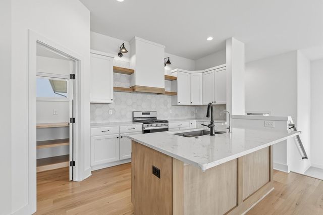 9650 W Wilkinson St, Maize, KS 67101