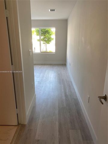 2535 NE 193rd St 3108, Miami, FL 33180