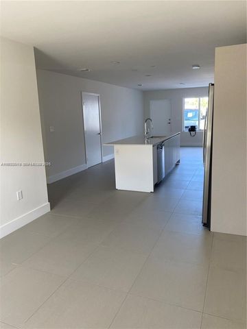 2535 NE 193rd St 3108, Miami, FL 33180