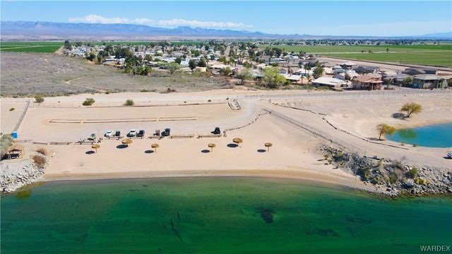 608 E Clearview Drive, Mohave Valley, AZ 86440