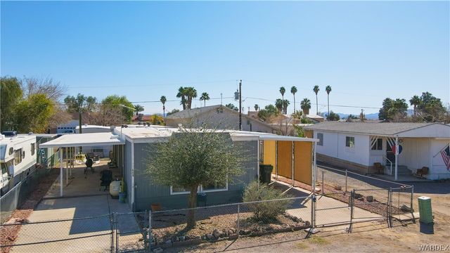 608 E Clearview Drive, Mohave Valley, AZ 86440