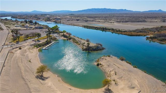 608 E Clearview Drive, Mohave Valley, AZ 86440