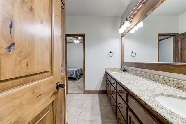 17100 SW 15th Street, El Reno, OK 73036