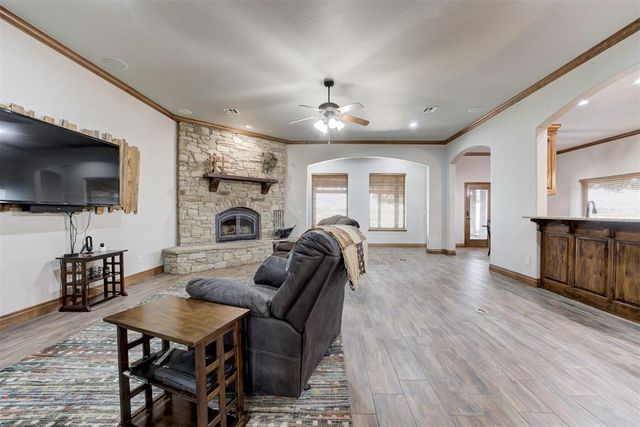 17100 SW 15th Street, El Reno, OK 73036
