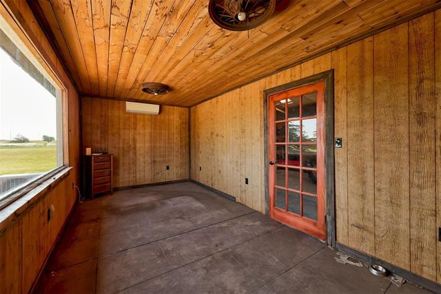 17100 SW 15th Street, El Reno, OK 73036