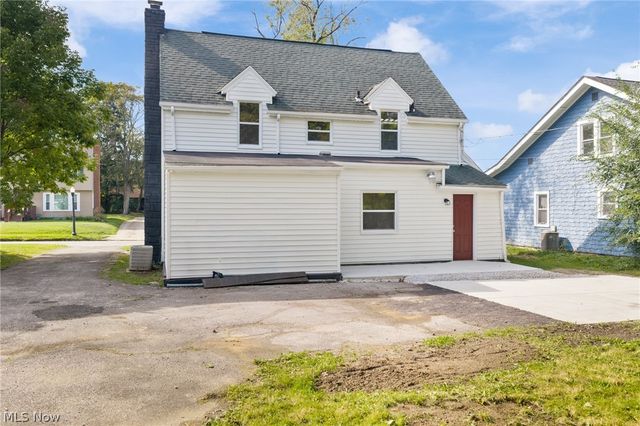617 Moreley Avenue, Akron, OH 44320