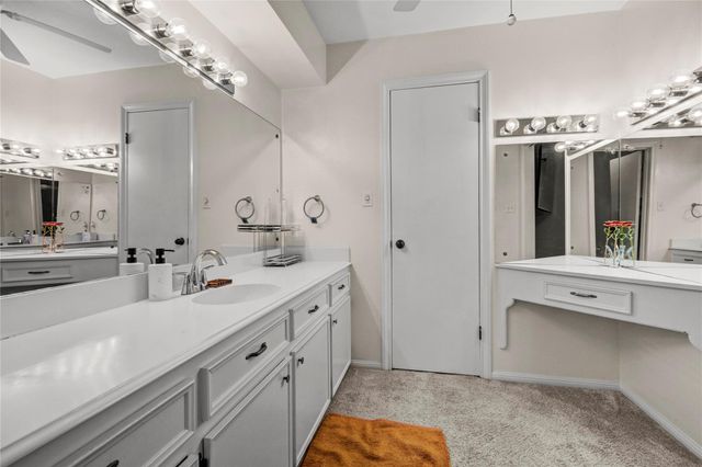 108 Spruce Street, Lake Jackson, TX 77566