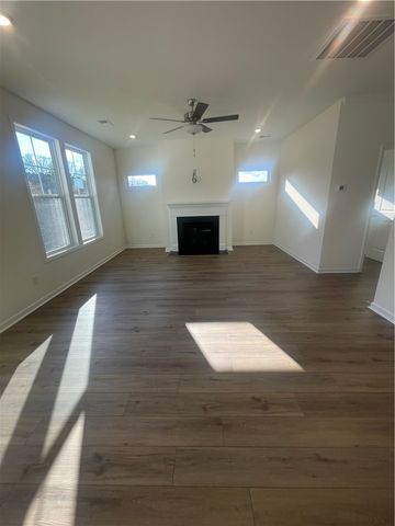 19 Gateway Drive, Central, SC 29630