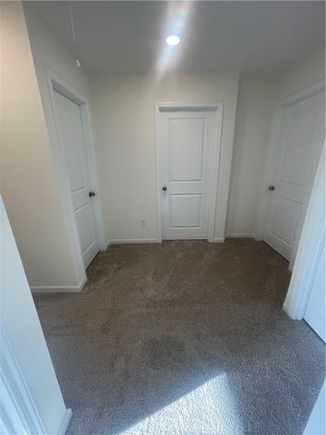 19 Gateway Drive, Central, SC 29630