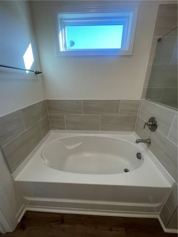 19 Gateway Drive, Central, SC 29630