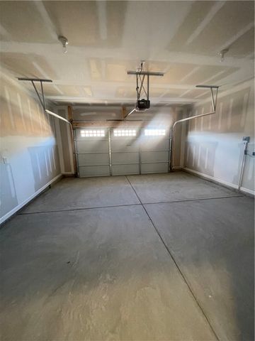 19 Gateway Drive, Central, SC 29630