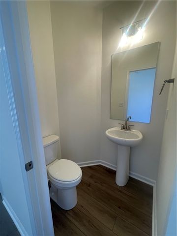 19 Gateway Drive, Central, SC 29630