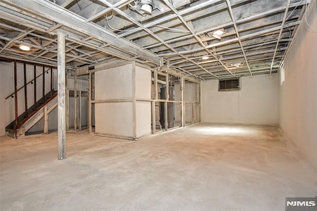 225 Passaic Avenue, Hasbrouck Heights, NJ 07604