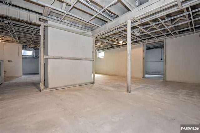 225 Passaic Avenue, Hasbrouck Heights, NJ 07604